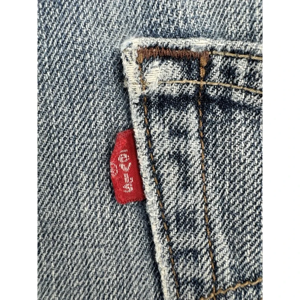 Levi's 527 Women's High Rise Cut Off Blue Denim Shorts Distressed Size 32W